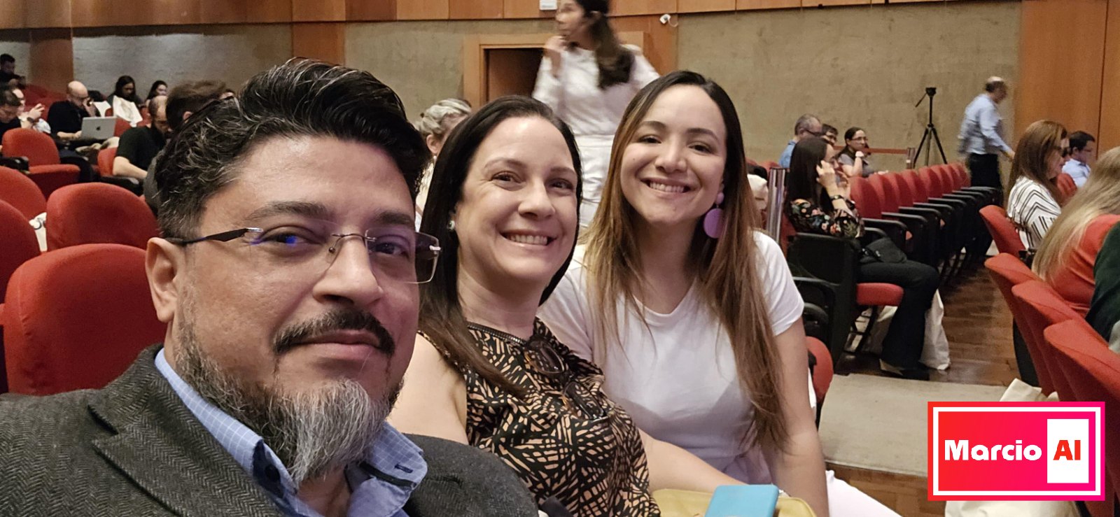 Participantes da Edenred no auditorio do AI Summit Brasil 2024
